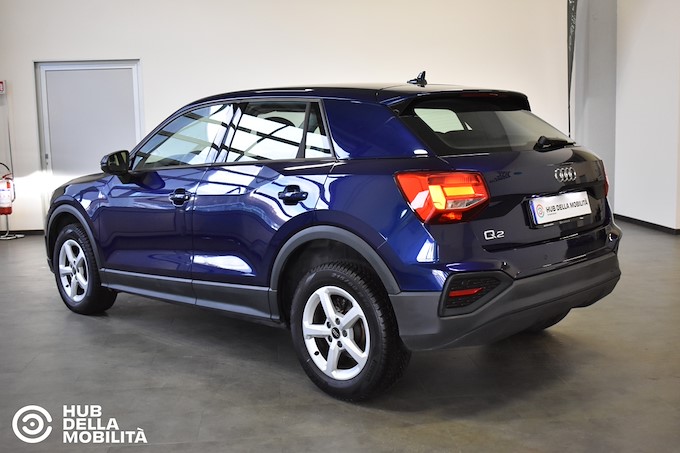 AUDI Q2 30 TDI S tronic Business